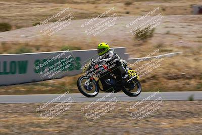 media/Apr-19-2025-AHRMA (Sat) [[3d98ca3309]]/Race/Group 1/Turn 4/